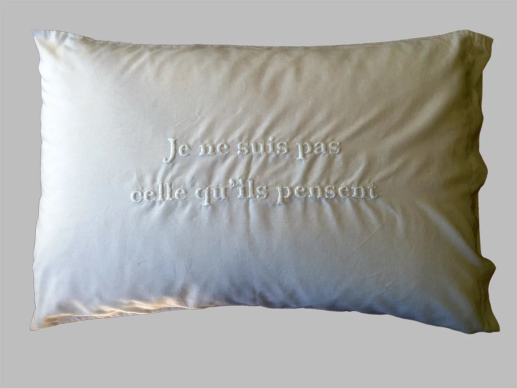 Estela López Solís, Installation, Textile, Human frailty, Dark Thoughts